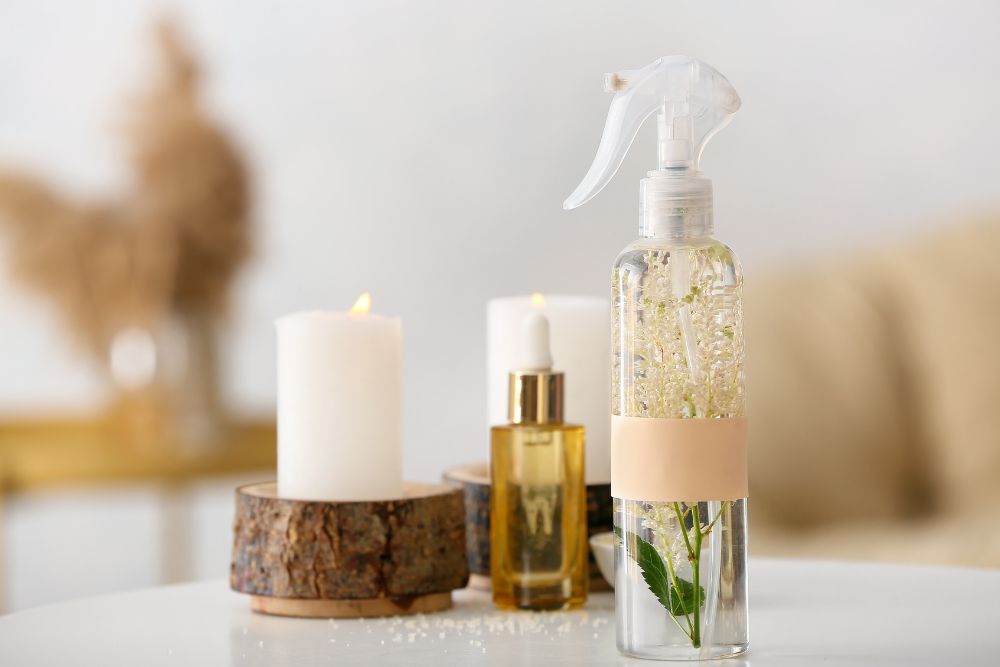 Preparazione casalinga di un deodorante naturale per ambienti con oli essenziali